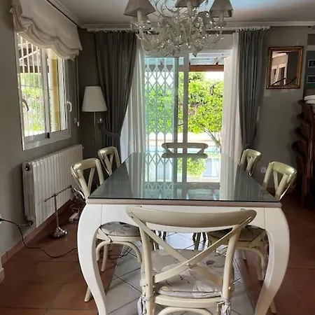 Lux Con Piscina 6 Pax Denia