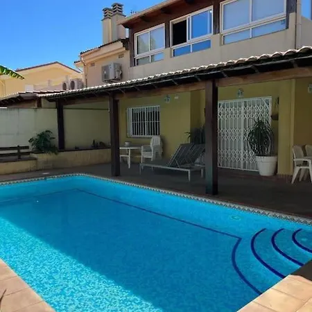 Lux Con Piscina 6 Pax Denia